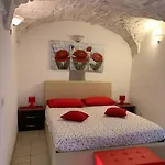 Luxury Cassese Bed and breakfast