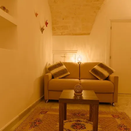 Luxury Cassese Frühstückspension 4*