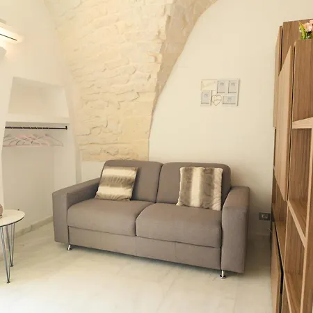 Luxury Cassese Bed & Breakfast 3*