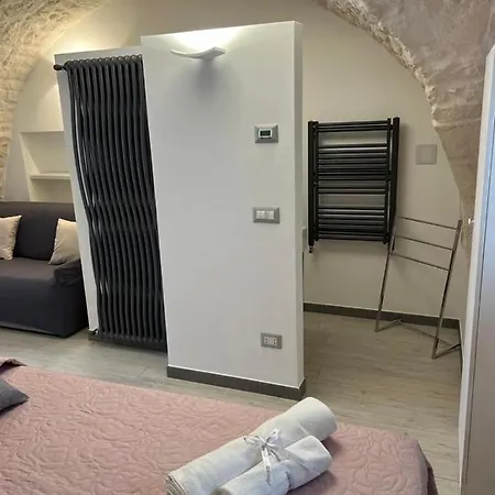 לינה וארוחת בוקר Luxury Cassese צ'לייה מספיקה