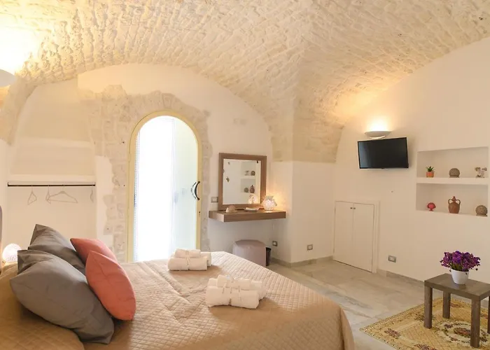Luxury Cassese 4* Челье-Мессапика